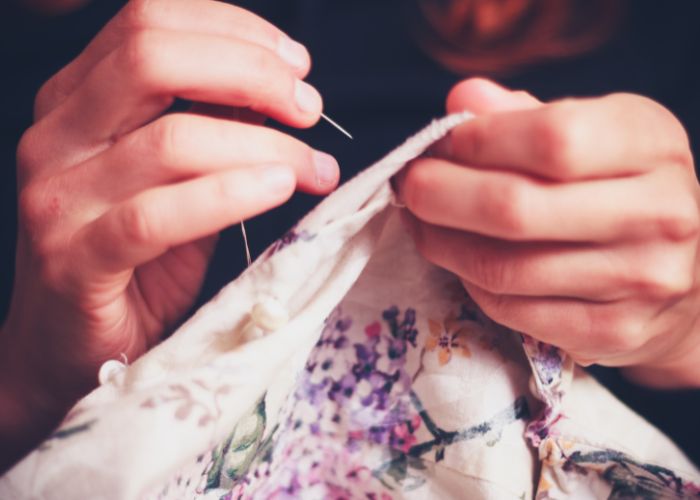 idées de réparation : Couture à la main