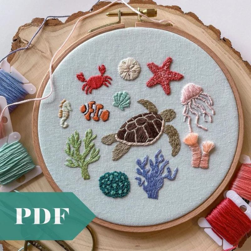 Sous la mer - Broderie à la main sur le thème de l’océan et de la plage Guide PDF By Botanical Stitching