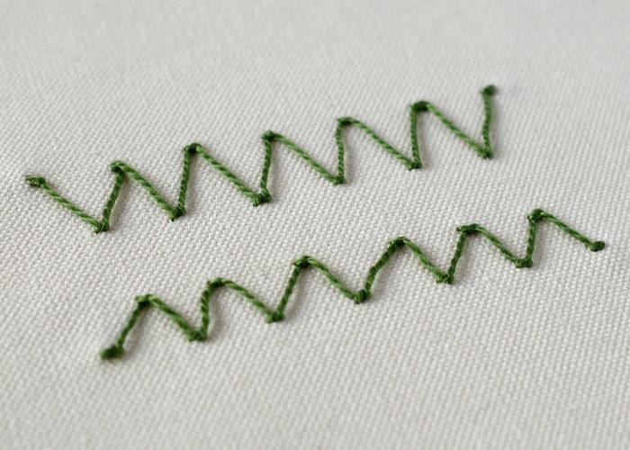 Zig Zag Coral Stitch Ricamo con cotone verde perla